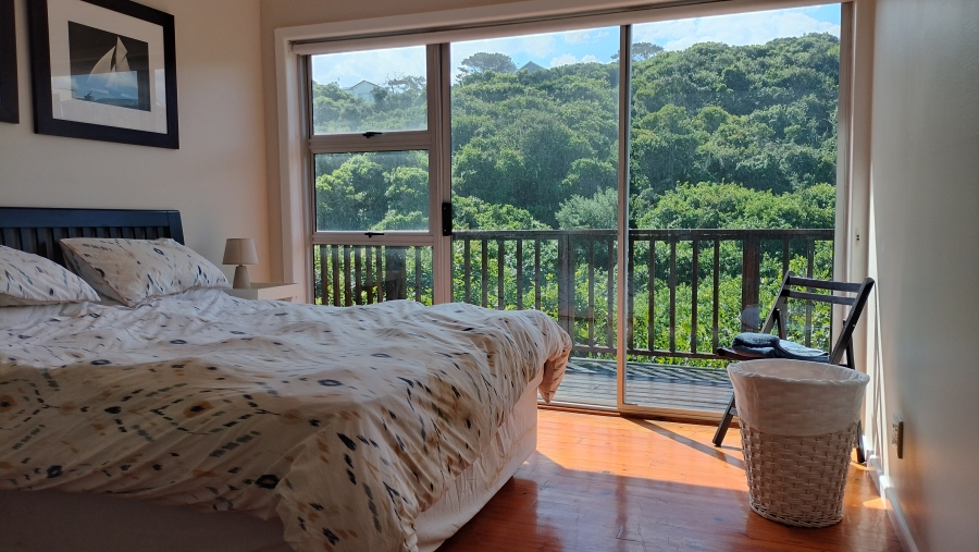 6 Bedroom Property for Sale in Nature On Sea Western Cape
